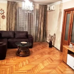 Апартаменты K. Gamsakhurdia St.